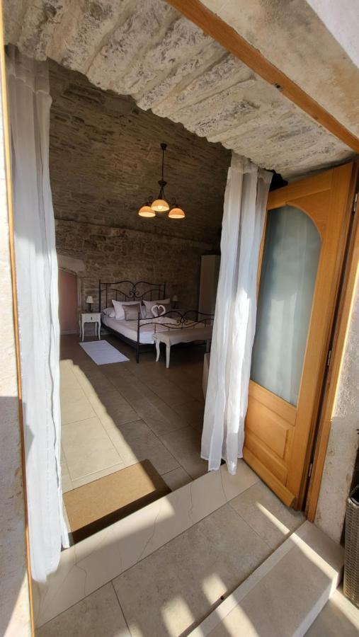 Stone House Apartments Didini Dvori Lumbarda Extérieur photo
